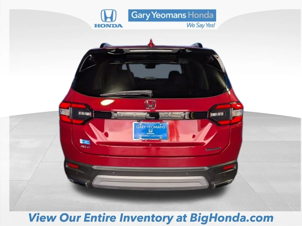 Certified Used 2024 Red Honda Touring image 8