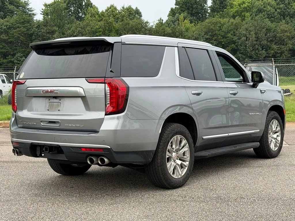 Used 2023 Silver GMC Denali image 4