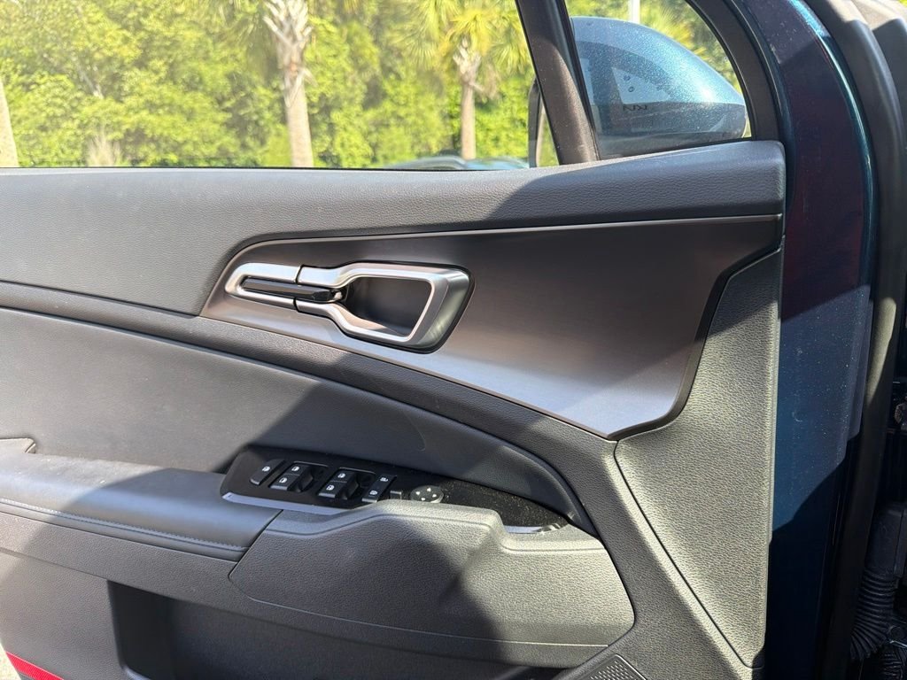 Certified Used 2025 Blue Kia EX image 18
