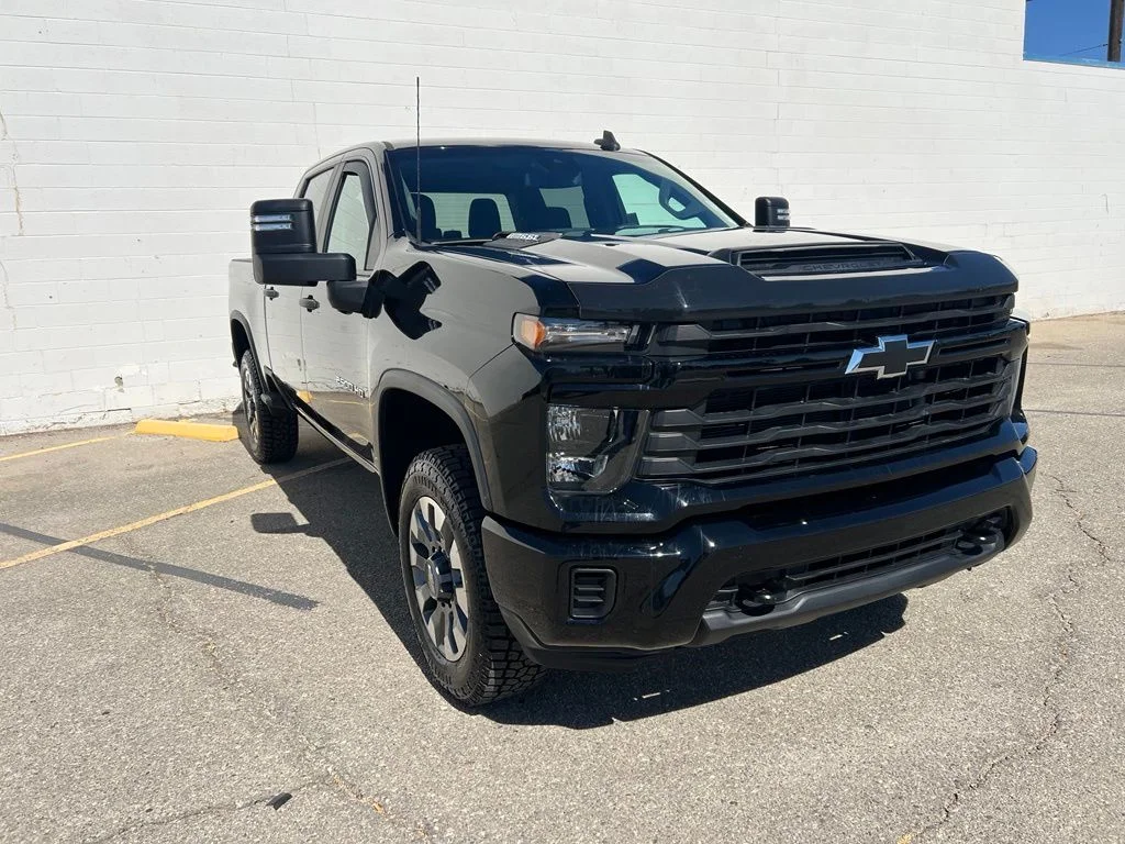 Used 2024 Black Chevrolet Custom image 8