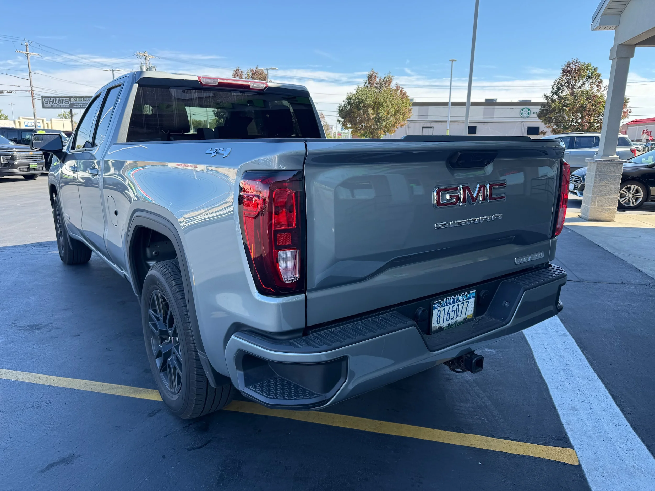 Used 2023 Sterling Metallic GMC Elevation image 4