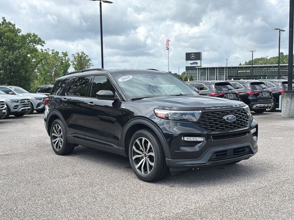 2022 Ford Explorer ST-LINE RWD's photo