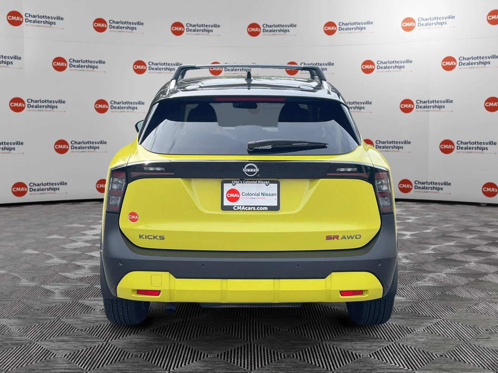 Used 2026 Yuzu Yellow Metallic/Super Black Nissan SR image 4