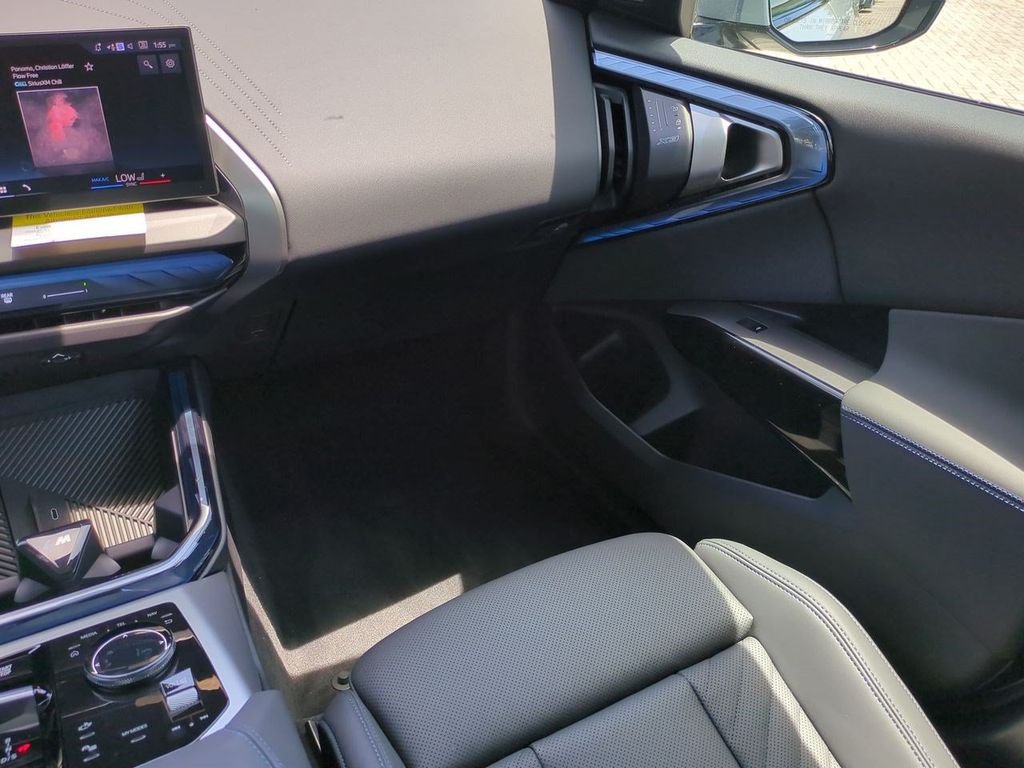 New 2026 Gray Metallic BMW 30 xDrive image 17