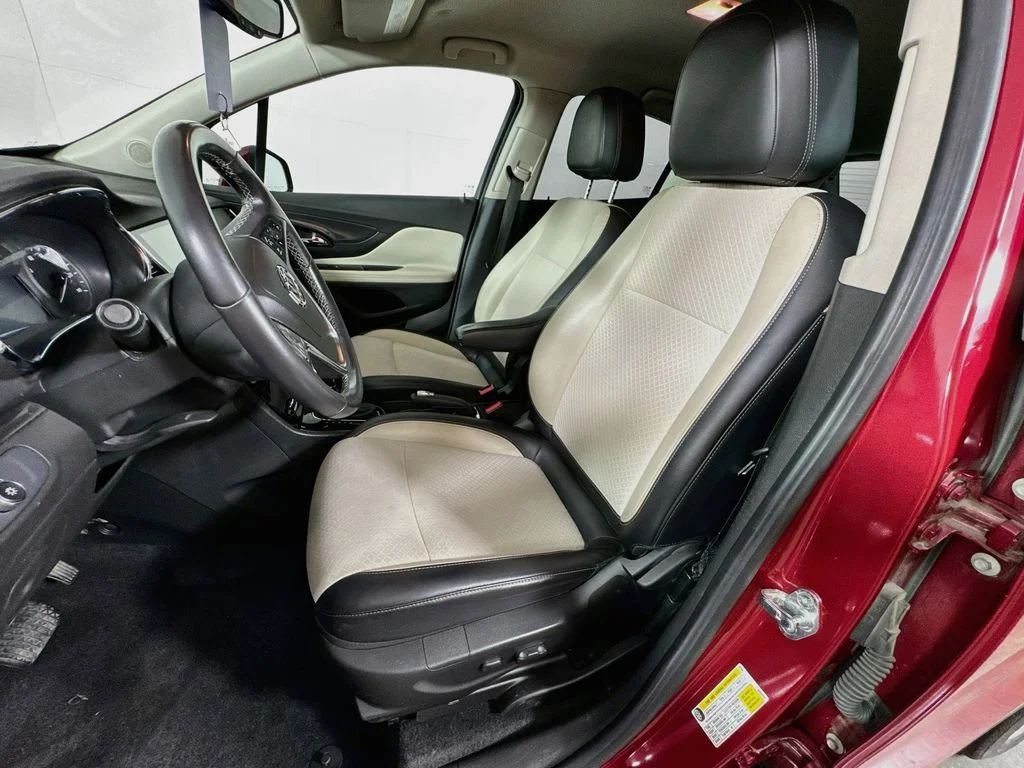 Used 2019 Red Buick Preferred image 24