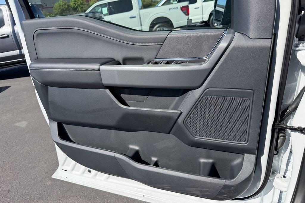 New 2026 White Ford XLT image 14