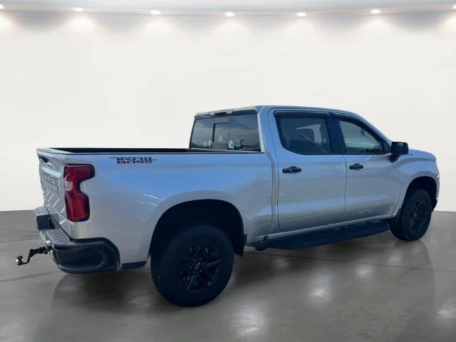 Used 2019 Silver Chevrolet LT Trail Boss image 15