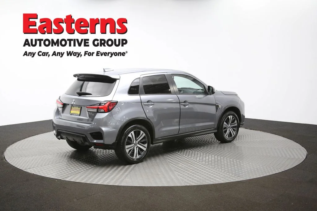 Used 2023 Gray Mitsubishi 2.0 SE image 40