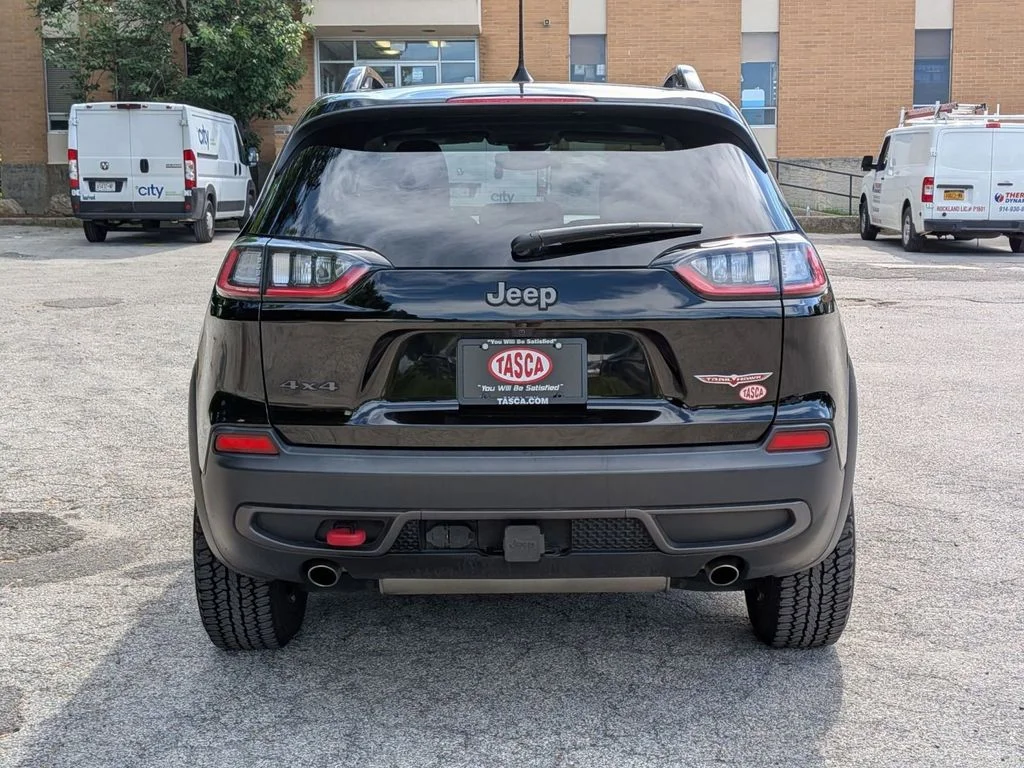 Used 2022 Black Jeep Trailhawk image 4