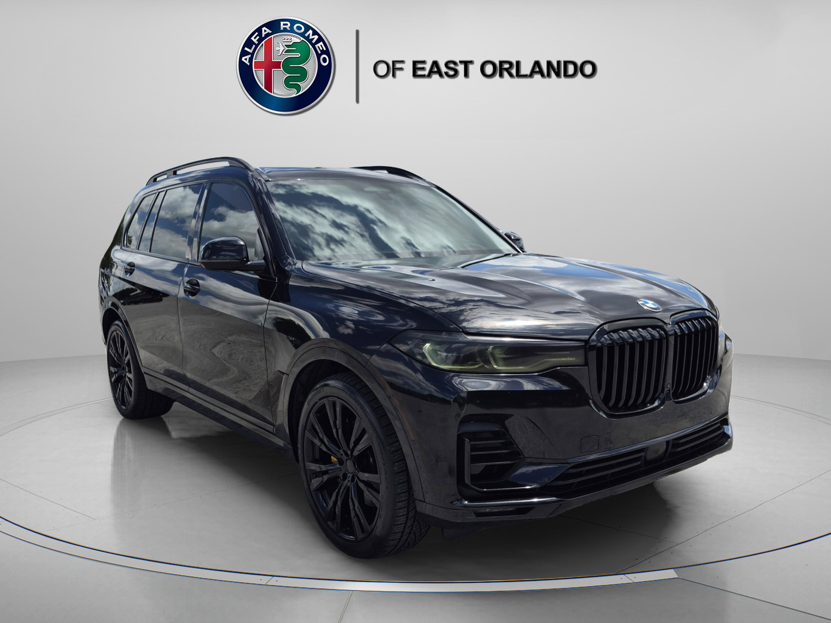 2019 BMW X7 xDrive50i's photo