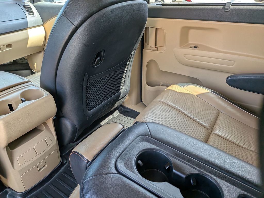 Used 2017 Black Kia LX image 35