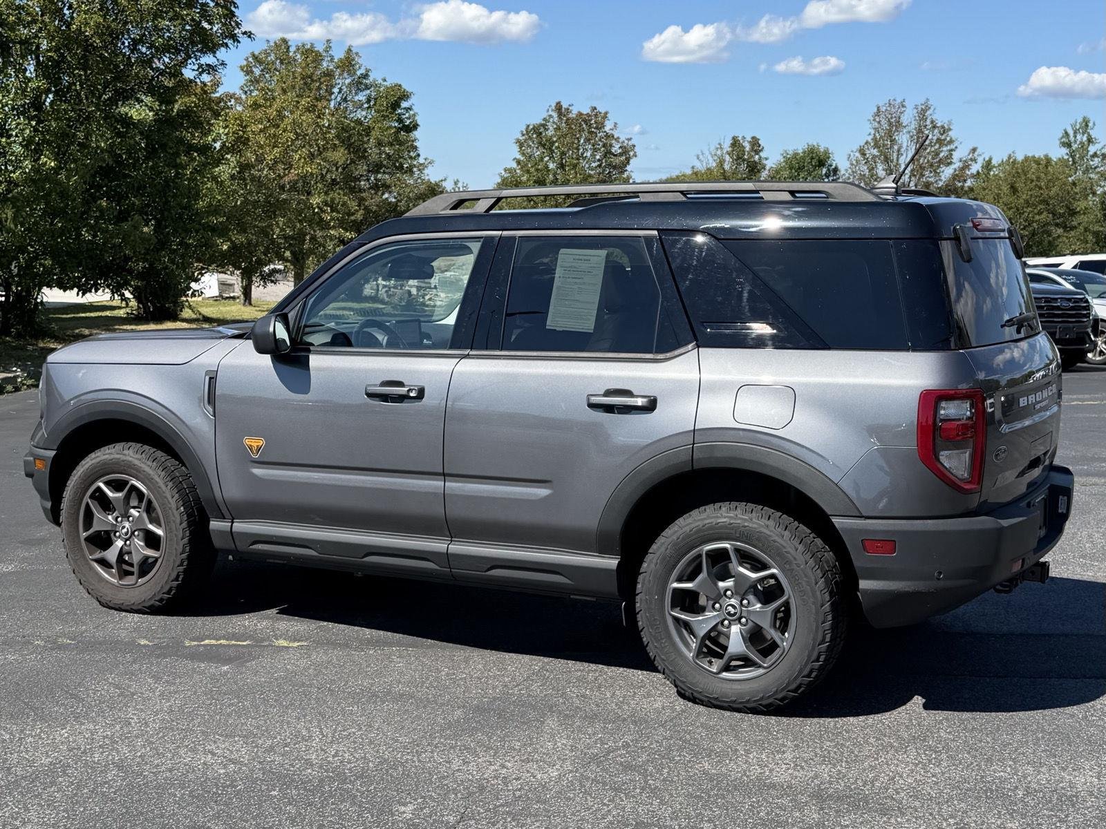 Used 2021 Carbonized Gray Ford Badlands image 6
