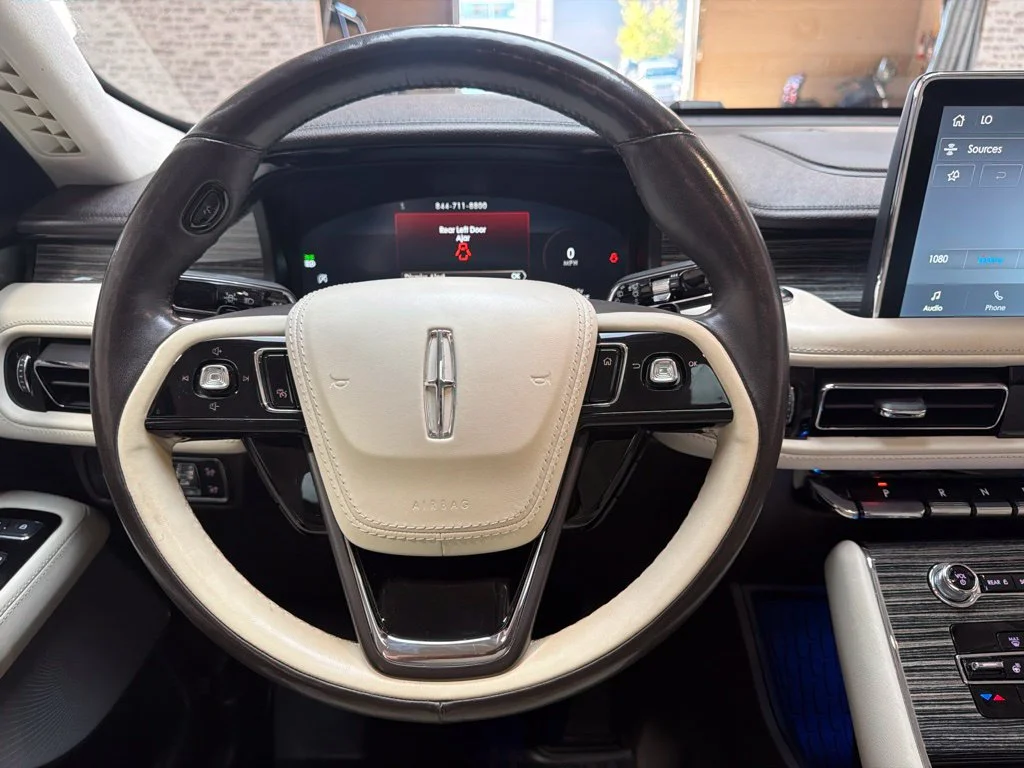Used 2021 Flight Blue Lincoln Black Label image 21