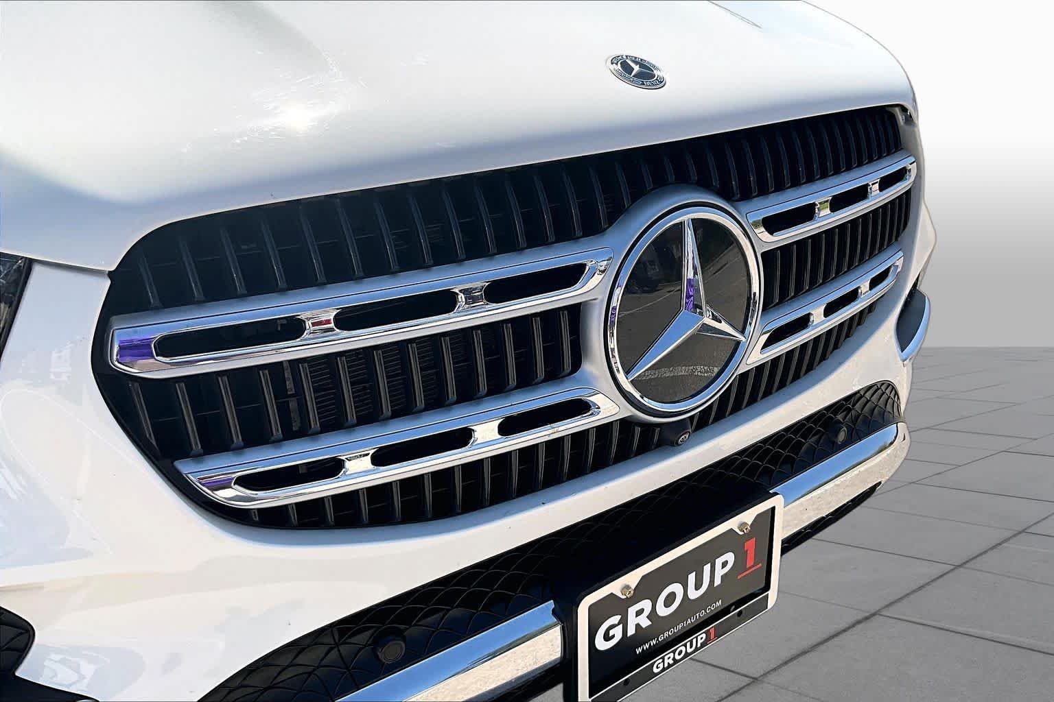 Used 2026 Polar White Mercedes-Benz GLE 350 image 30