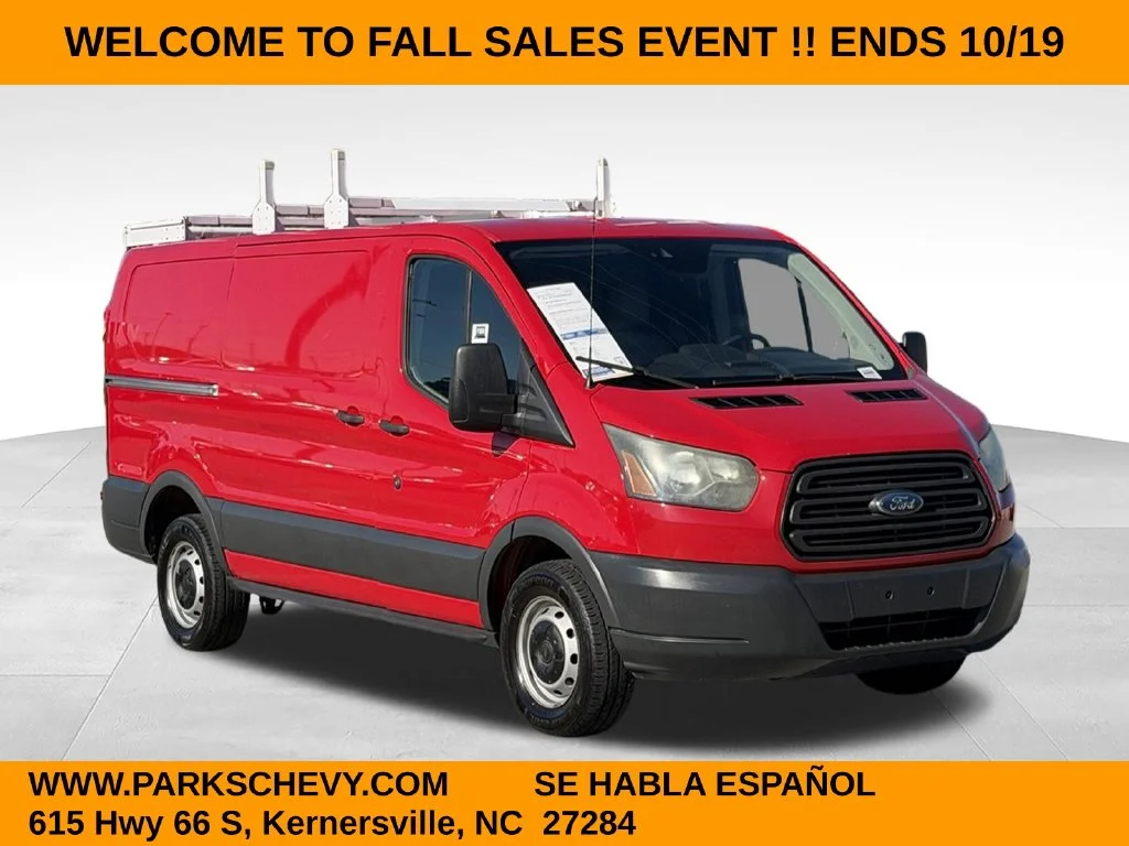 Used 2015 Red Ford Base image 1
