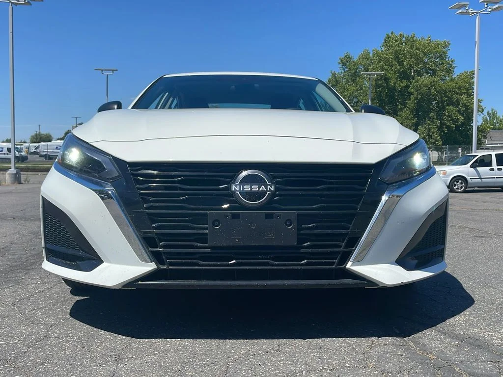 2025 Nissan Altima SV - Photo 26