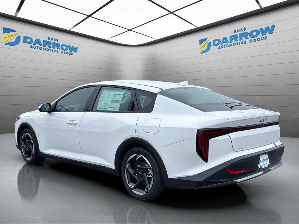 Used 2025 White Kia EX image 3