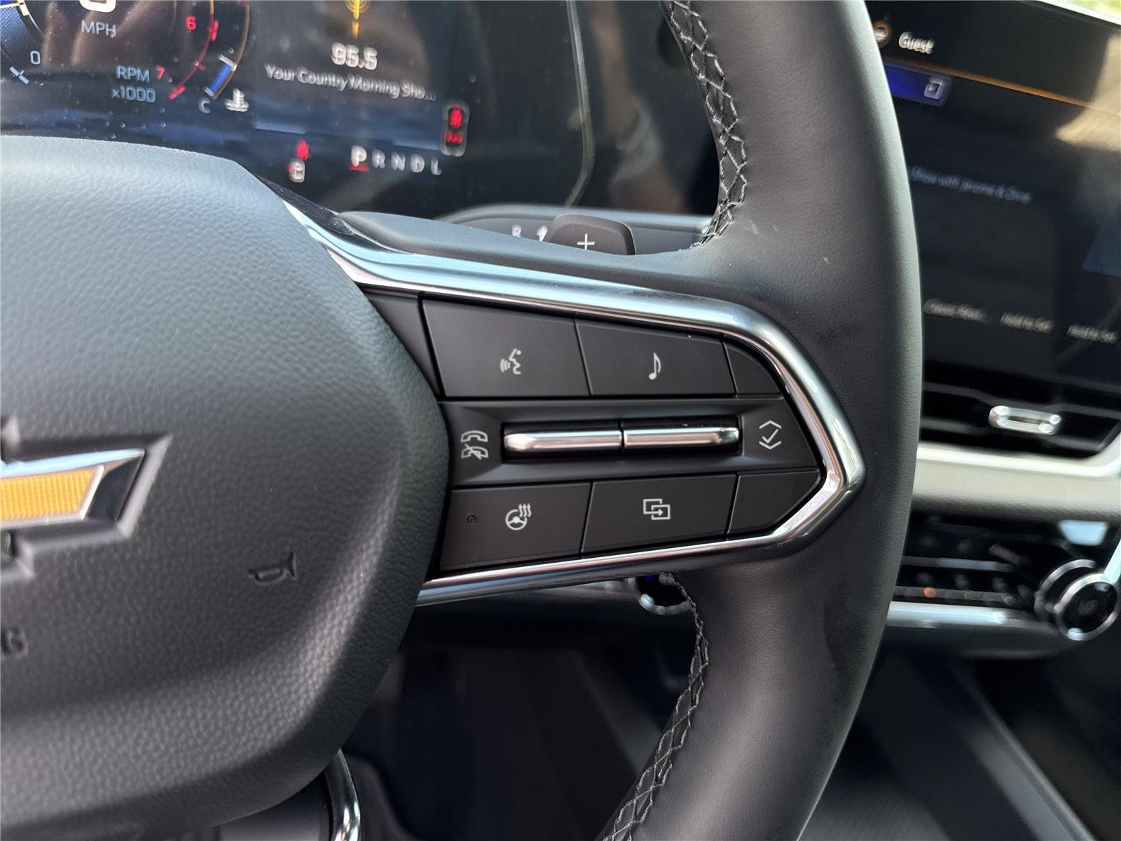 New 2026 Mosaic Black Metallic Chevrolet LT image 22