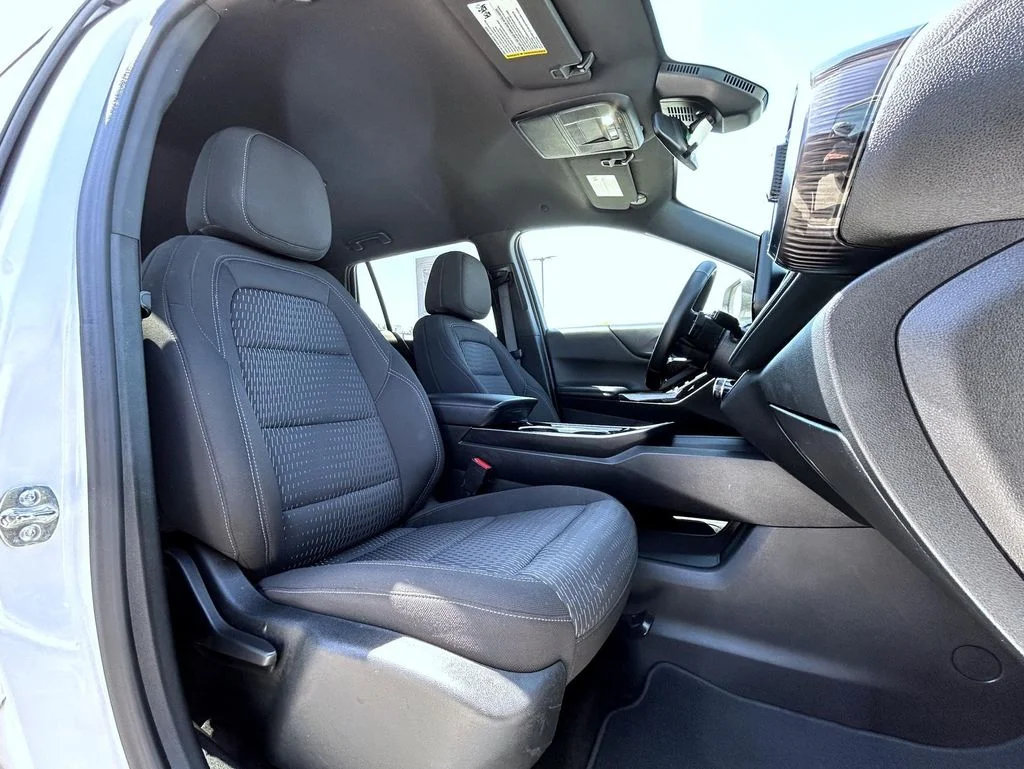 2025 Chevrolet Equinox LT - Photo 16
