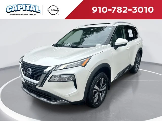 Used 2023 White Nissan SL image 1