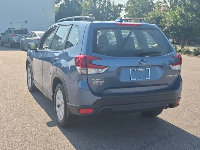 Used 2022 Blue Subaru Base image 5