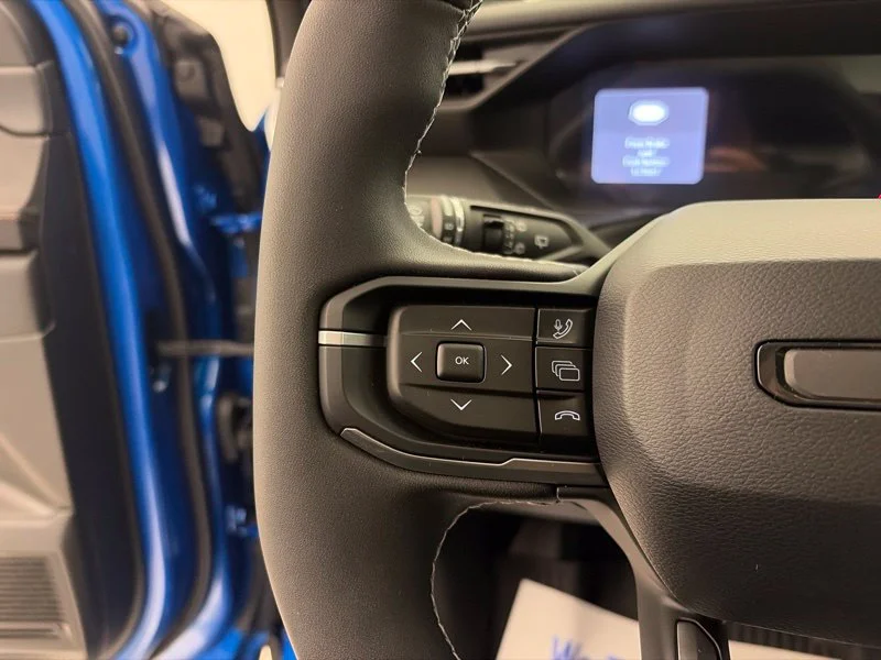Used 2026 Blue Jeep Overland image 24