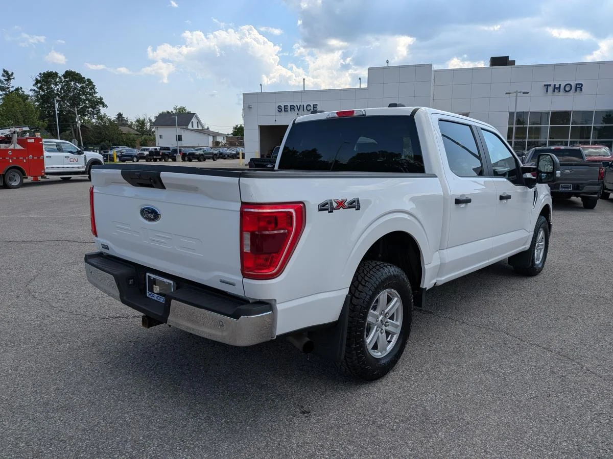 Used 2023 White Ford Xlt 4wd Supercrew image 5
