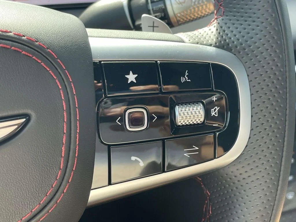 New 2026 White Genesis 3.5T image 9