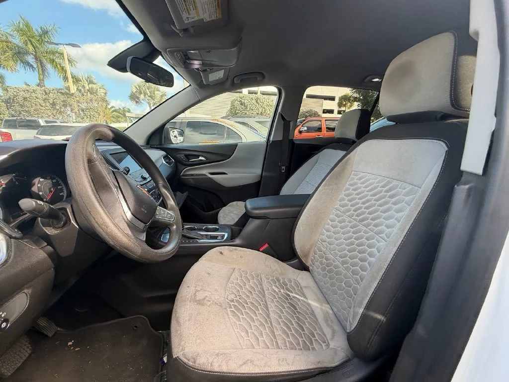 Used 2019 SUMMIT WHITE Chevrolet LS image 7