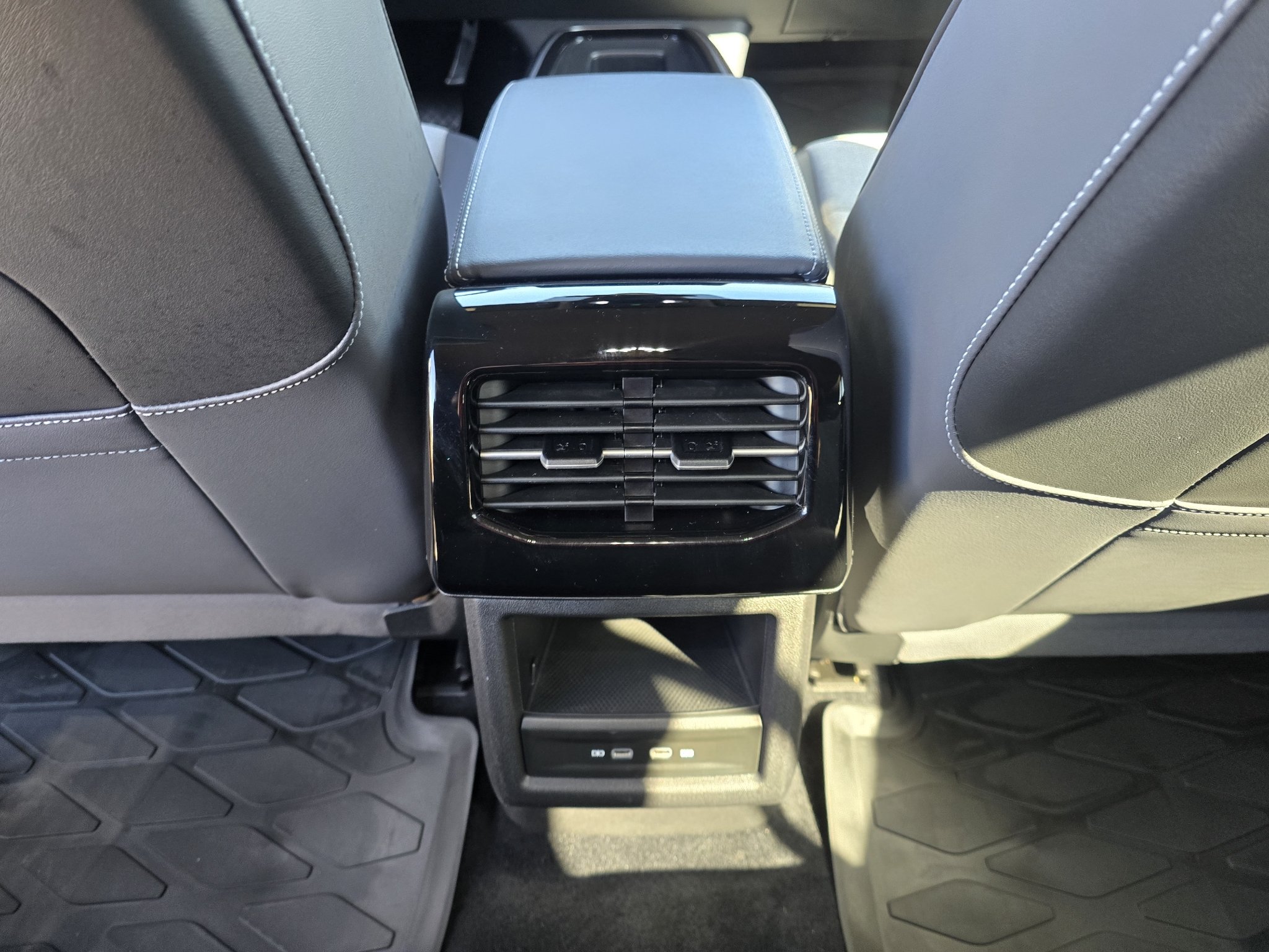 Used 2024 Pure Gray Volkswagen Standard image 28