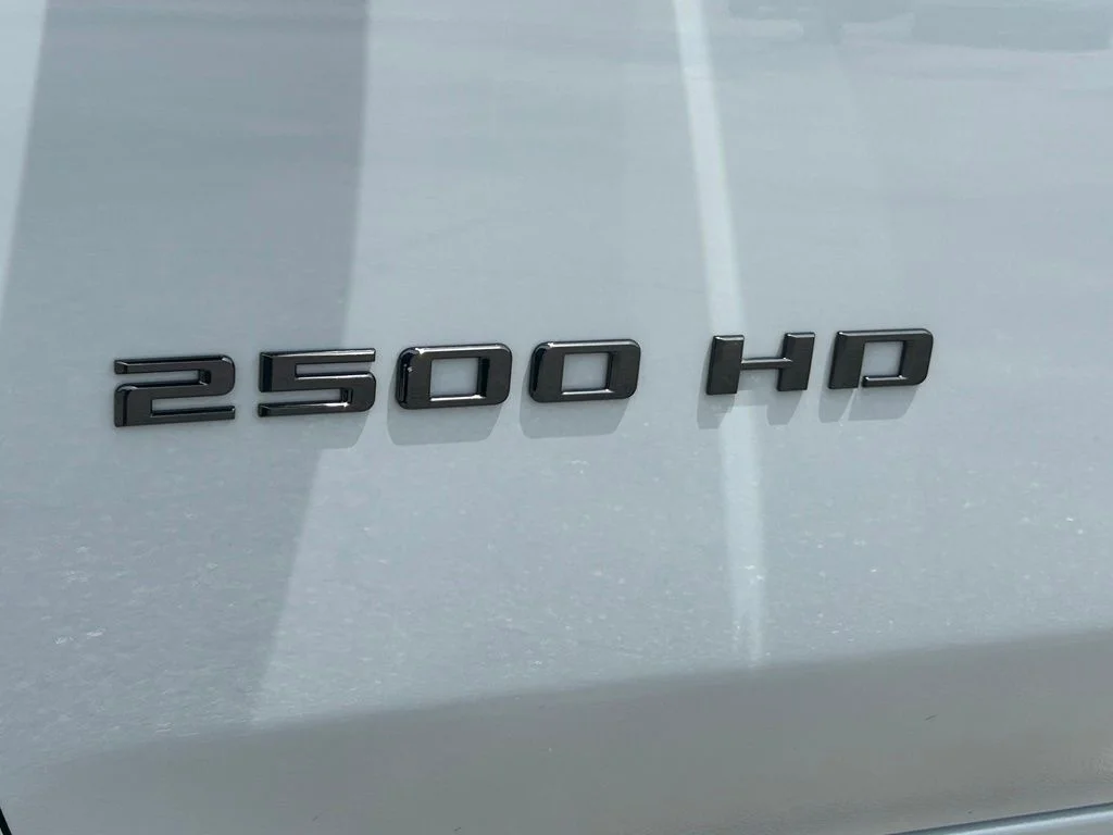 Certified Used 2025 Slate Gray Metallic Chevrolet ZR2 image 19