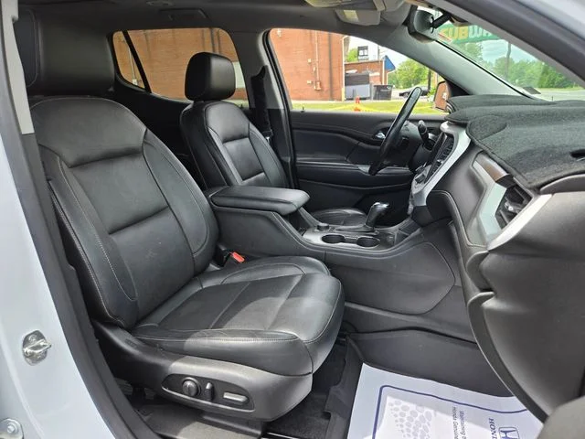 Used 2019 White GMC SLT-2 image 21