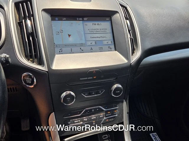 Used 2017 Gray Ford SEL image 22