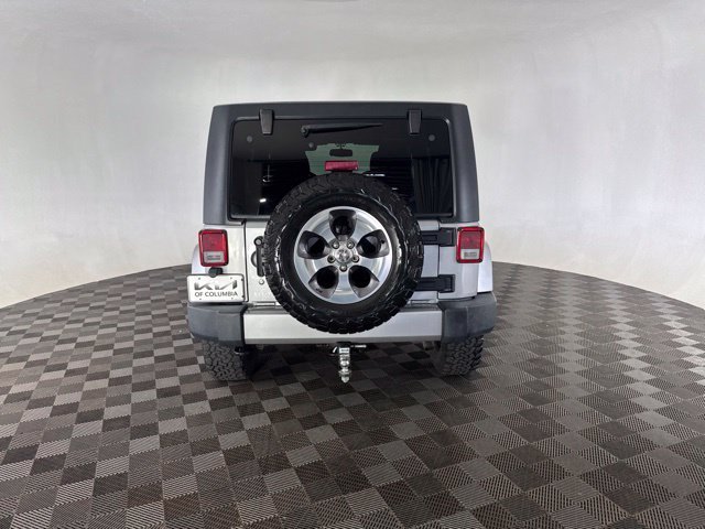 Used 2016 Silver Jeep Unlimited Sahara image 10