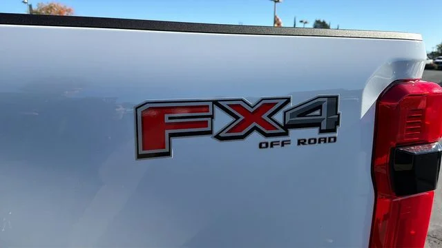 2026 Ford F-250 Super Duty XLT - Photo 13