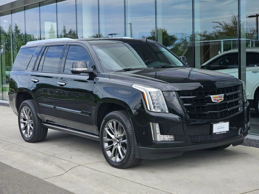 Used 2020 BLACK RAVEN Cadillac Premium Luxury image 7