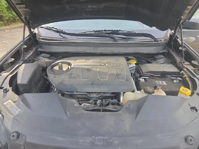 Used 2020 Gray Jeep Latitude Plus image 27