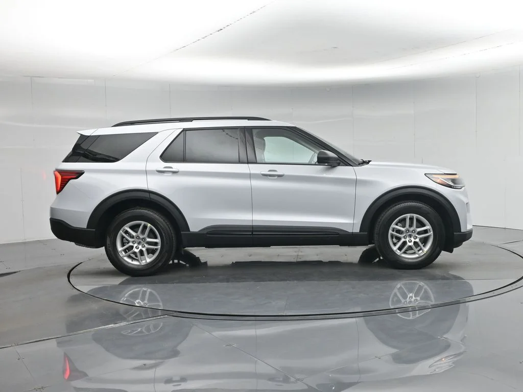 New 2026 White Ford Active image 27