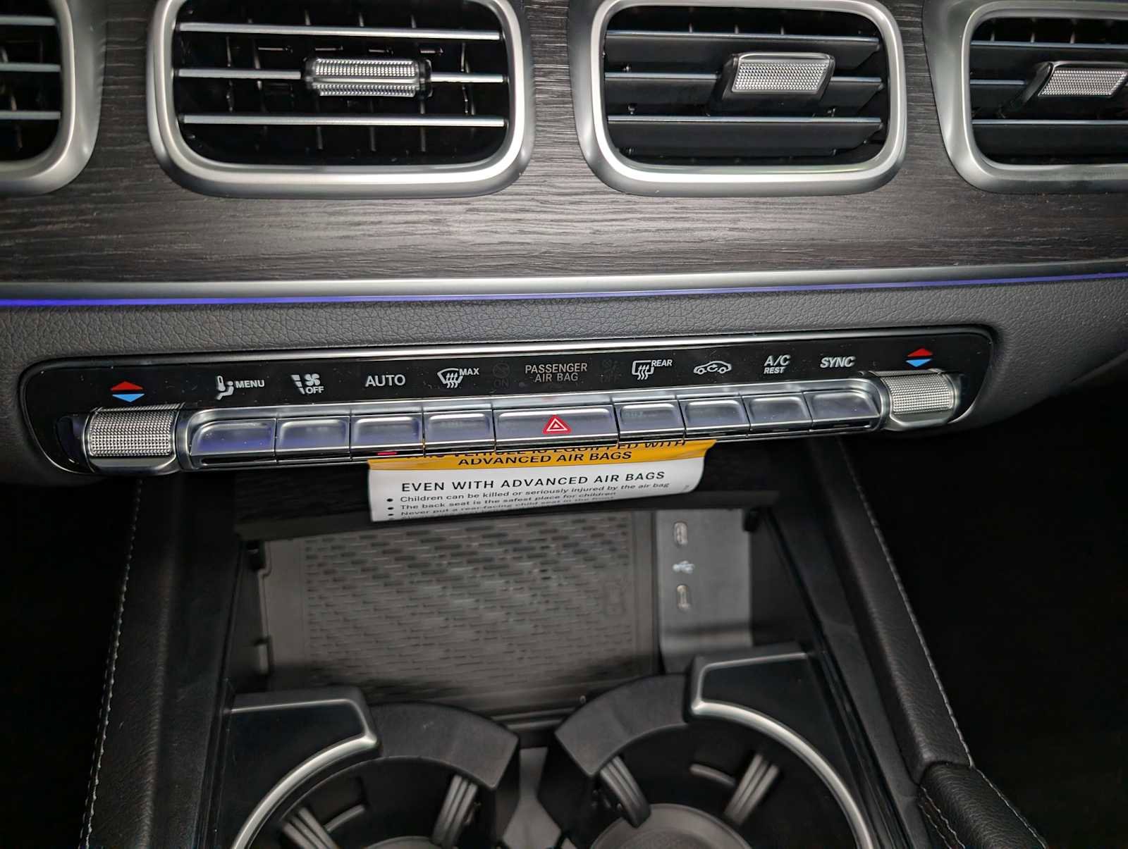 New 2026 MANUFAKTUR Moonlight White Magno Mercedes-Benz GLE 350 image 26