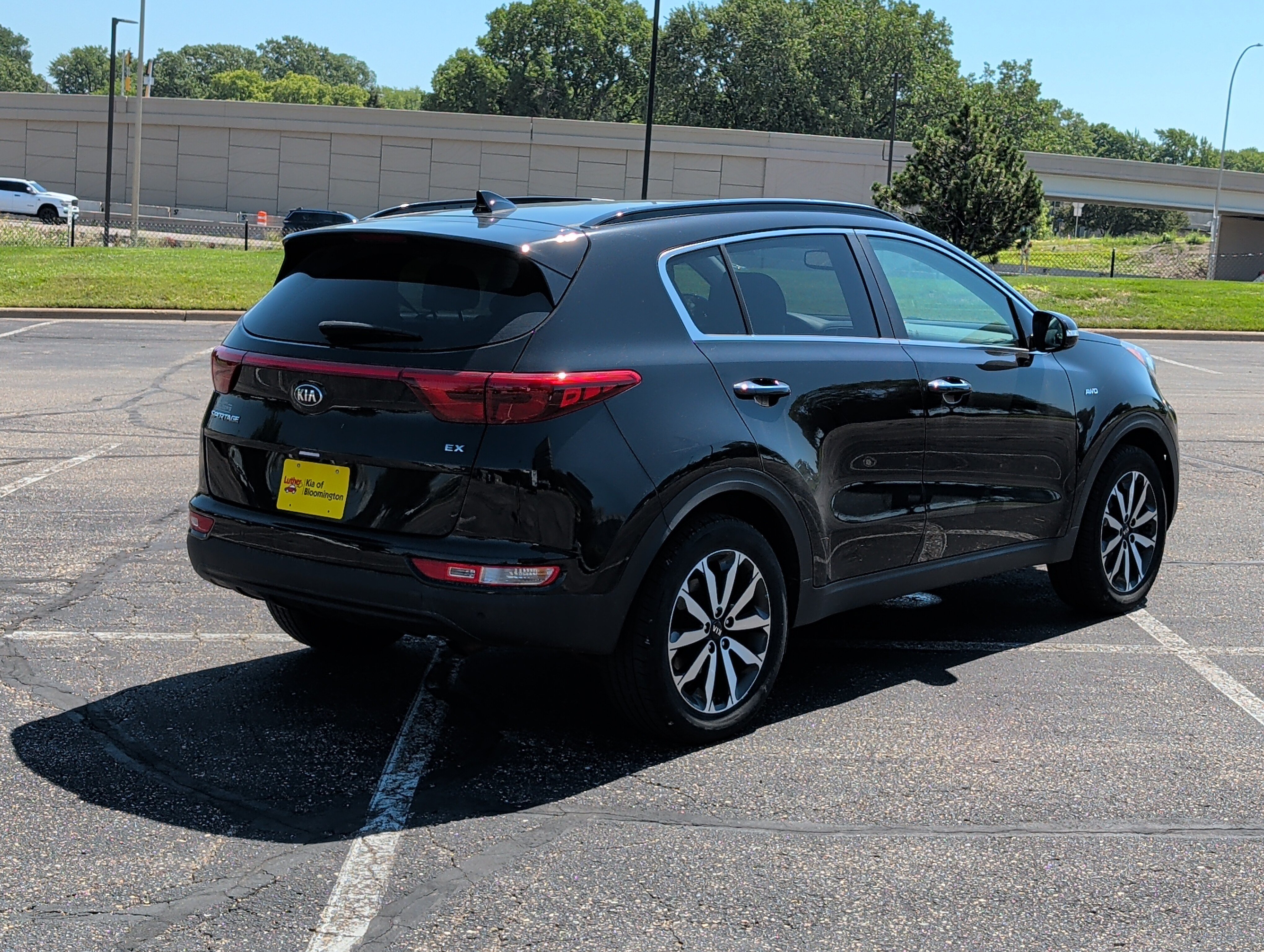 Certified Used 2019 Black Cherry Kia EX image 4