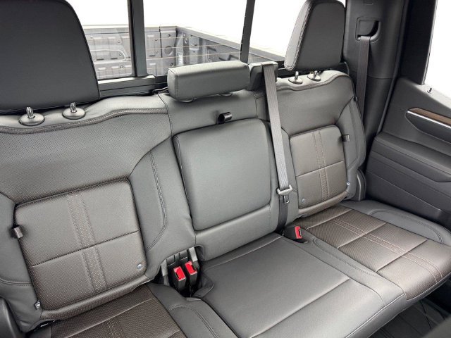 2026 Chevrolet Silverado 1500 High Country - Photo 18