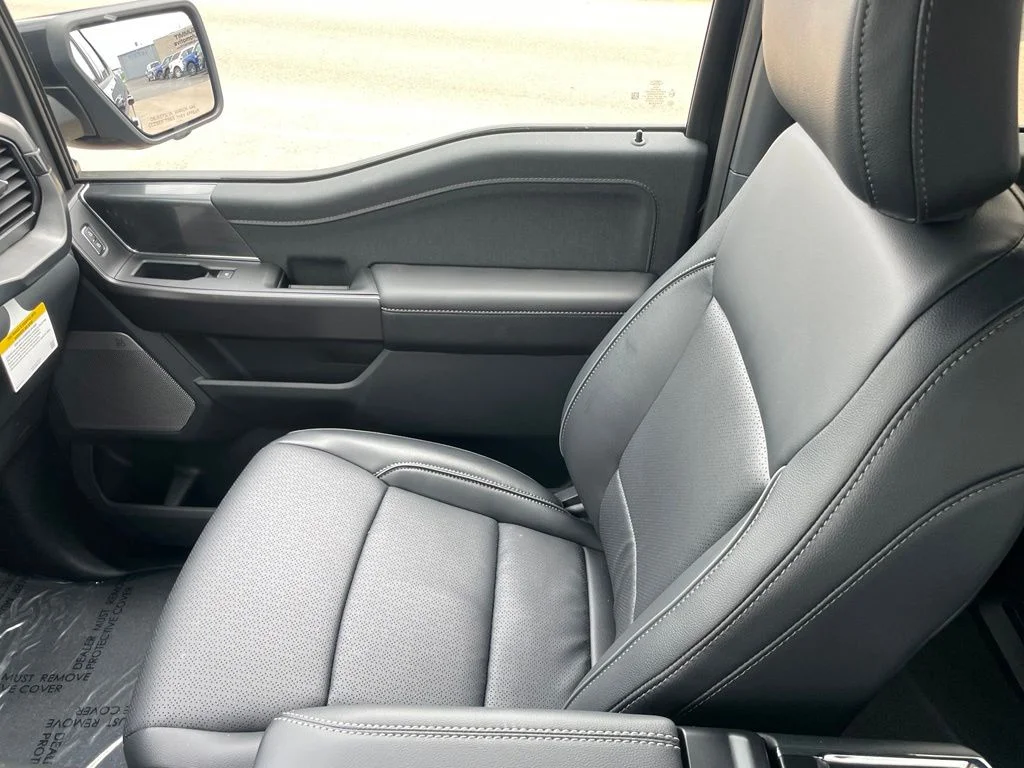 New 2026 Black Ford Lariat image 26