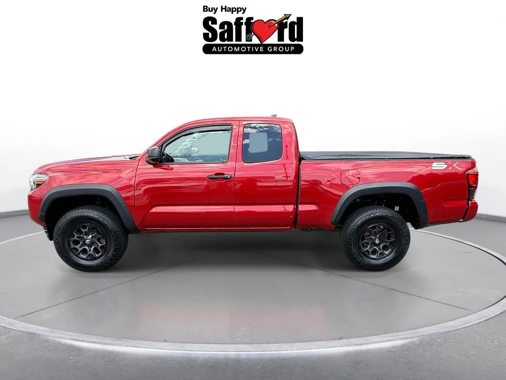 Used 2022 Red Toyota SR image 4