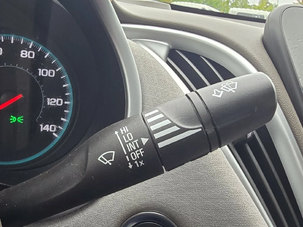 Used 2023 STERLING GRAY METALLIC Chevrolet LT image 25