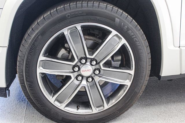2017 GMC Acadia Denali - Photo 33
