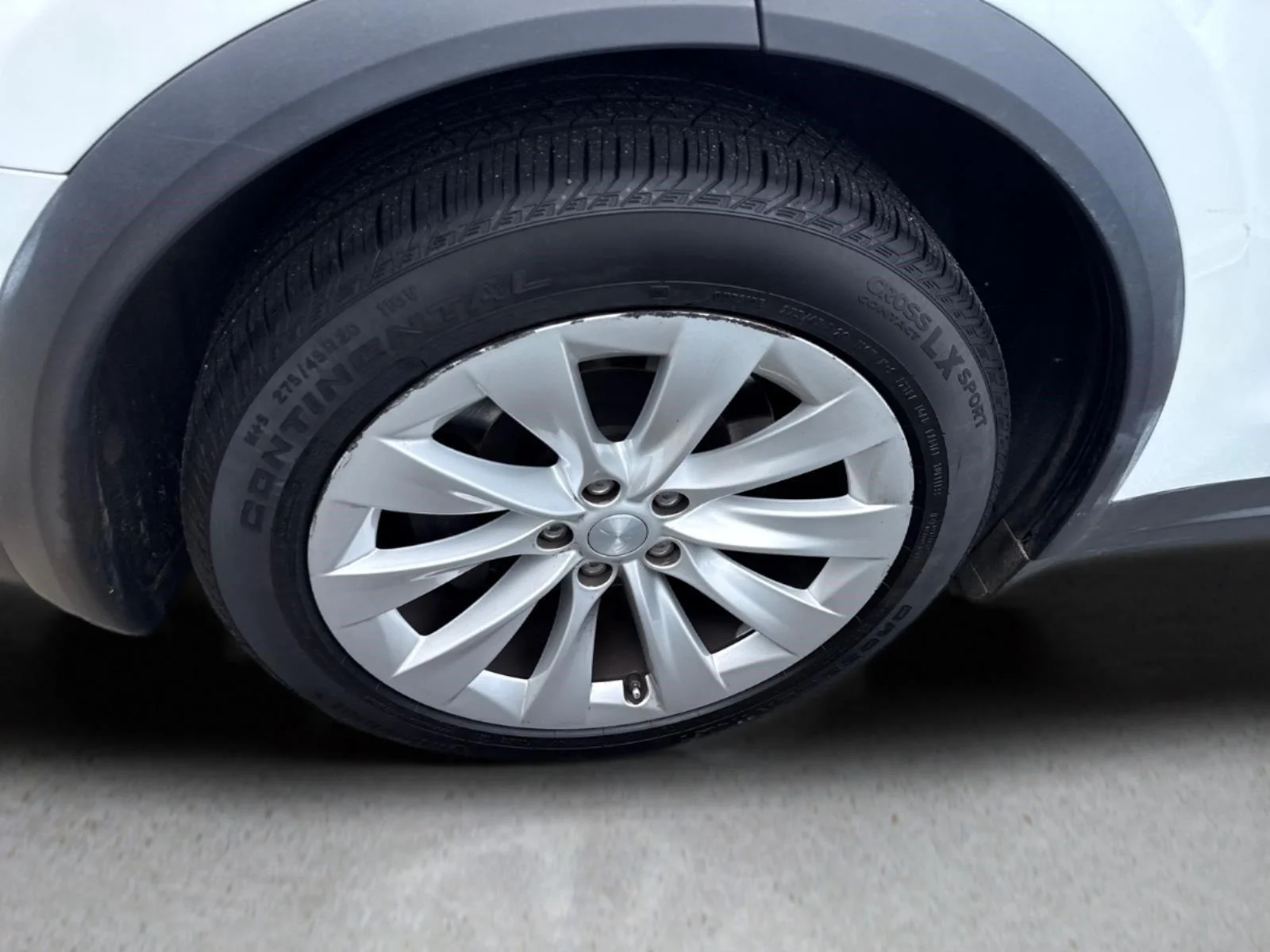 Used 2020  Tesla Long Range image 17