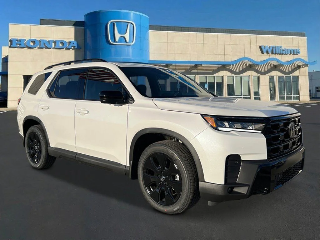 New 2026 PLATINUM WHITE PEARL Honda Black Edition image 7