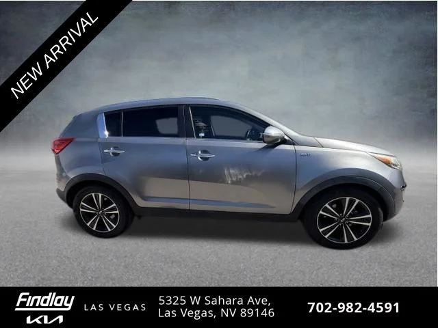 Used 2016 Silver Kia SX image 4