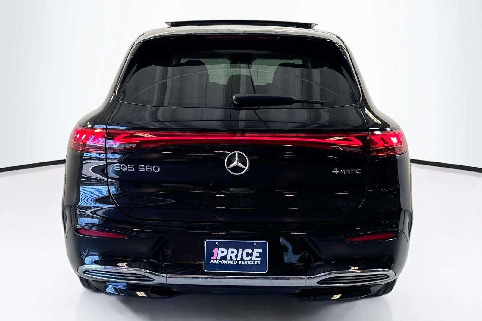 Used 2023 Obsidian Black Metallic Mercedes-Benz EQS 580 image 6