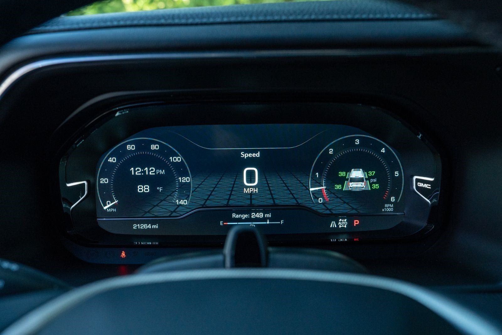 Used 2024 Onyx Black GMC Denali image 24